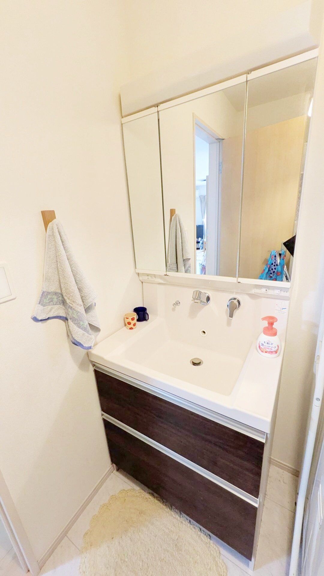 見沼区大谷店舗付き住宅　約49㎡の店舗スペース＋ゆとりある和室2部屋。